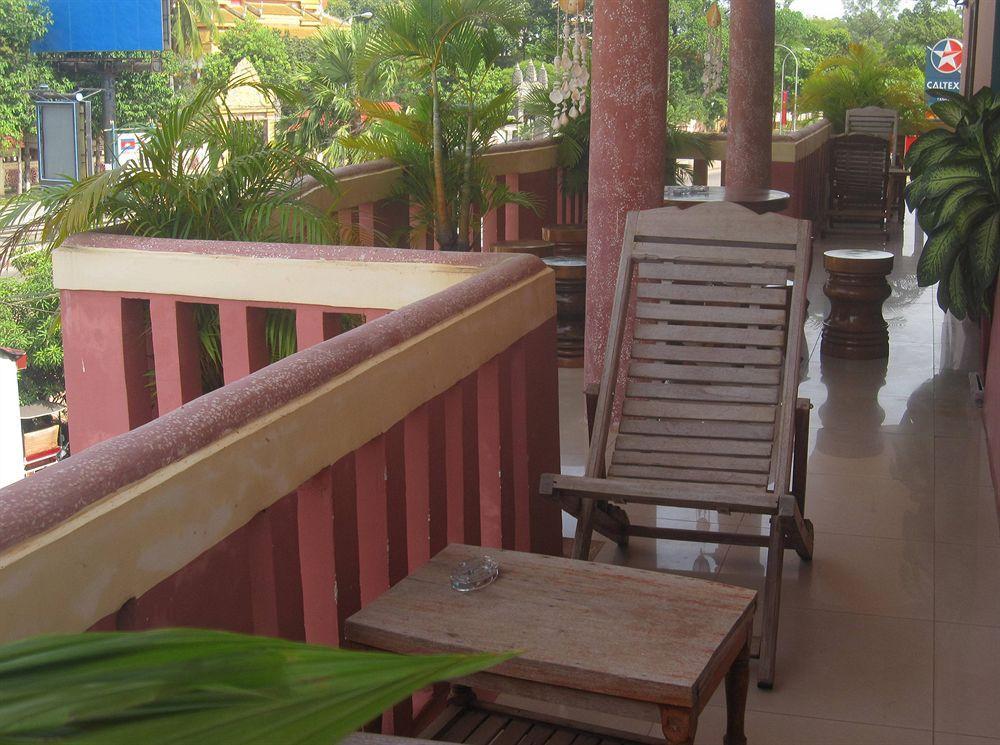 Ta Som Guesthouse & Tour Services Сиемрип Экстерьер фото
