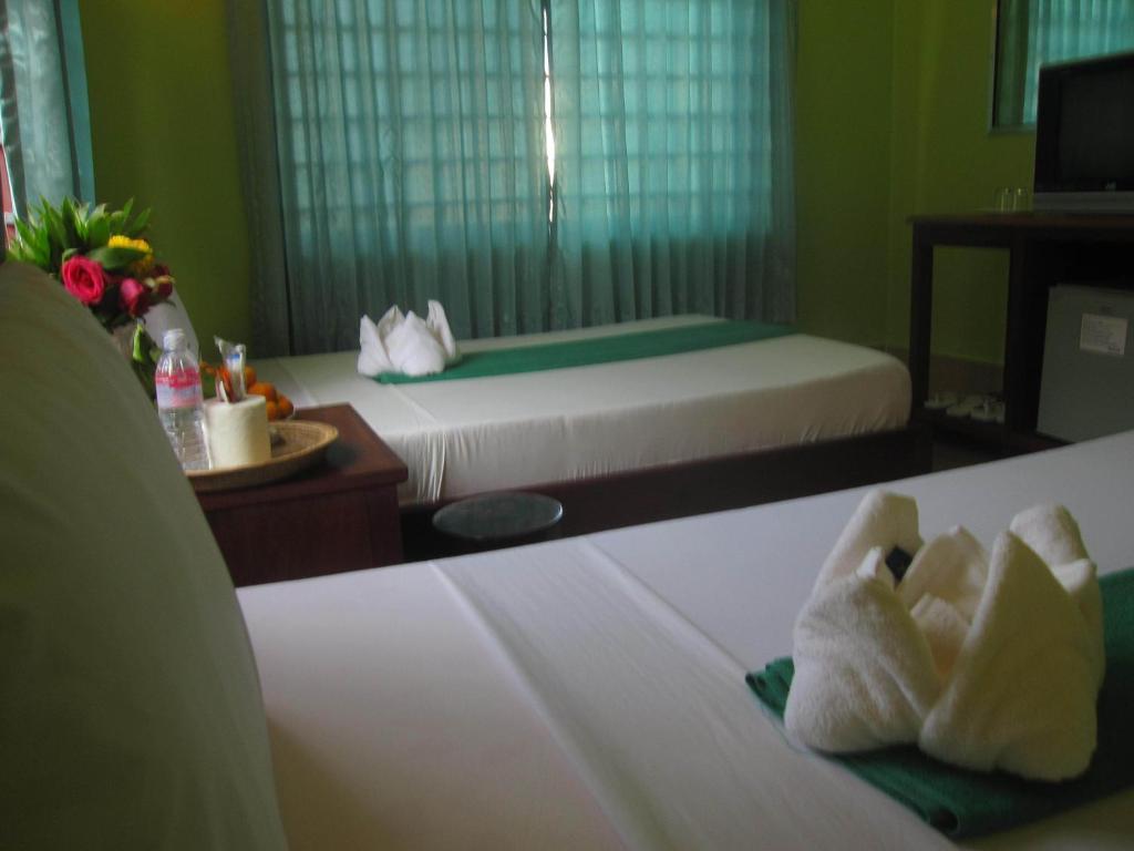 Ta Som Guesthouse & Tour Services Сиемрип Номер фото