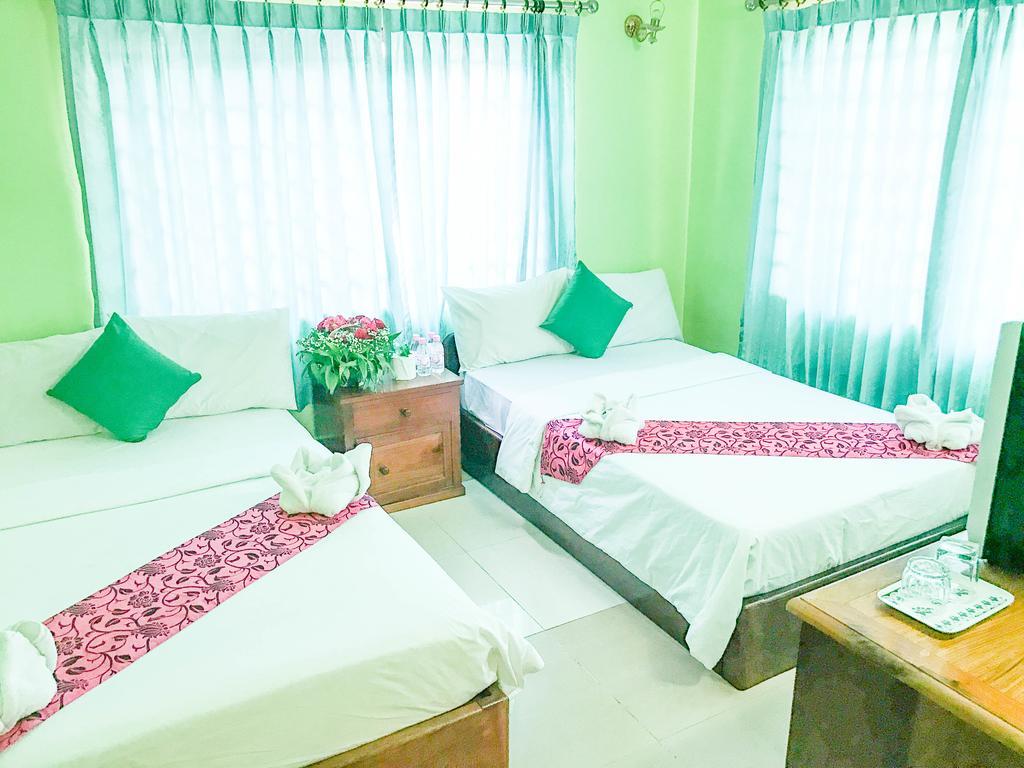 Ta Som Guesthouse & Tour Services Сиемрип Экстерьер фото