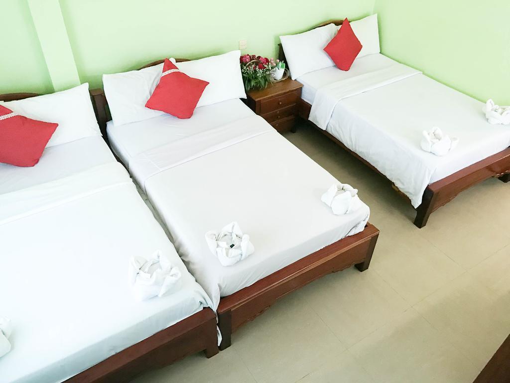 Ta Som Guesthouse & Tour Services Сиемрип Экстерьер фото