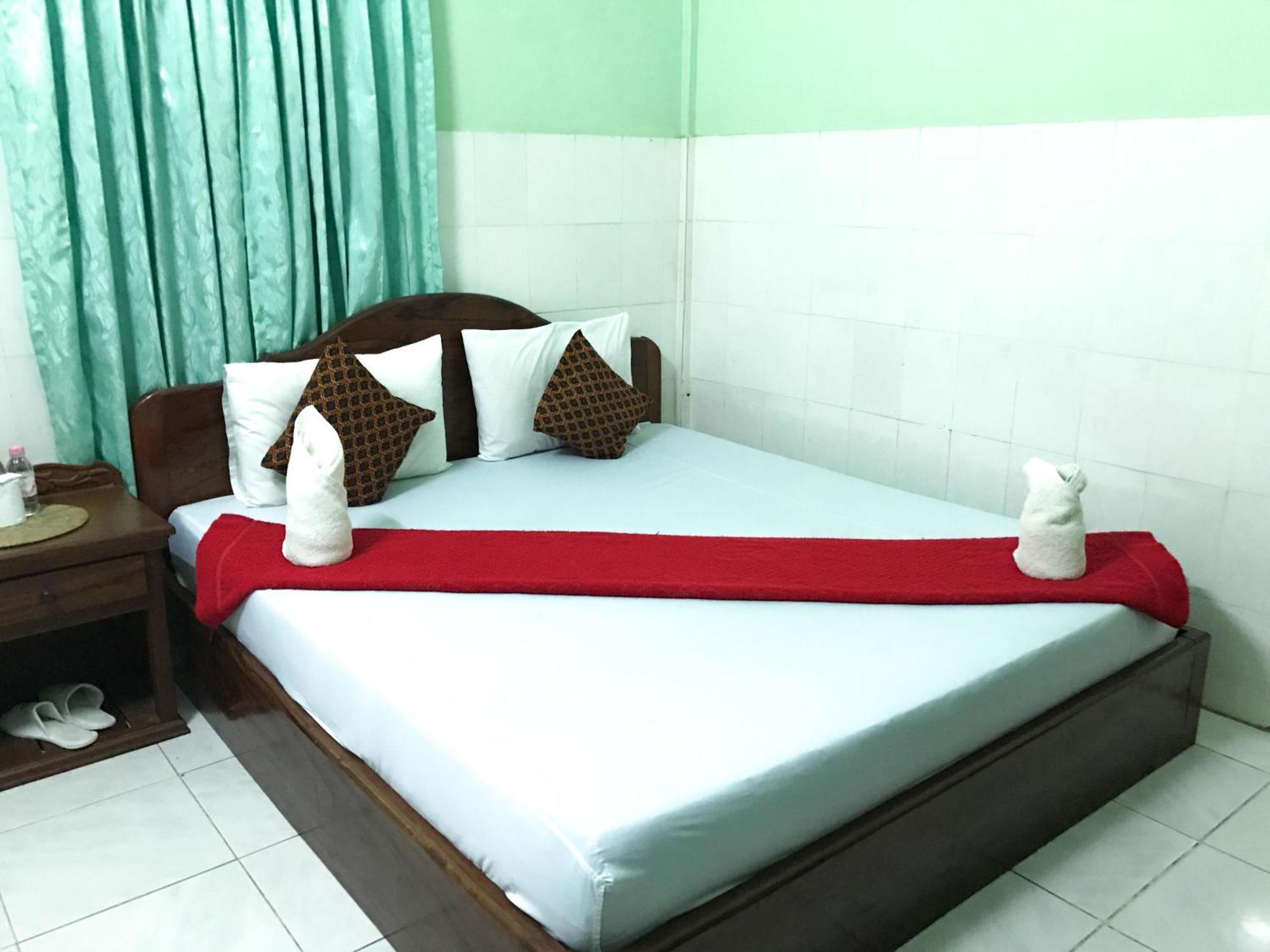 Ta Som Guesthouse & Tour Services Сиемрип Экстерьер фото