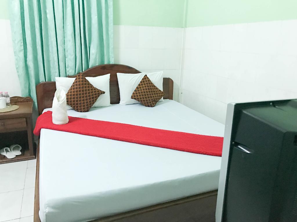 Ta Som Guesthouse & Tour Services Сиемрип Экстерьер фото